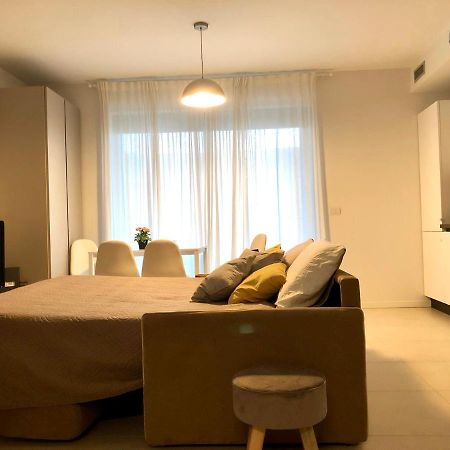 Апартаменты Loft With Terrace In Uptown Milan Near Rho Fiera Перо Экстерьер фото