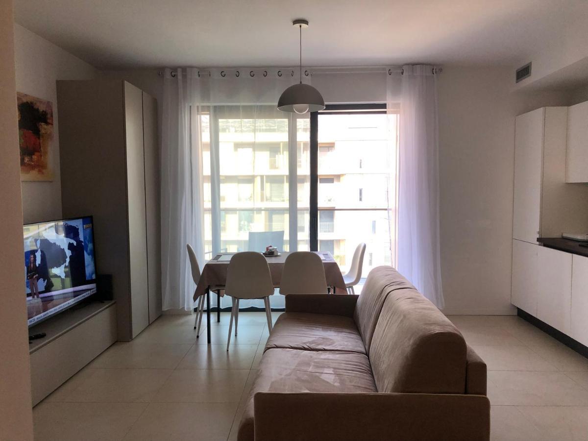 Апартаменты Loft With Terrace In Uptown Milan Near Rho Fiera Перо Экстерьер фото